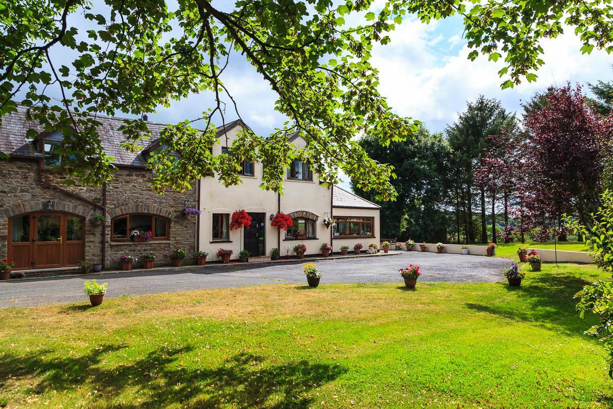 Langdon Farm Guest House Kilgetty Экстерьер фото